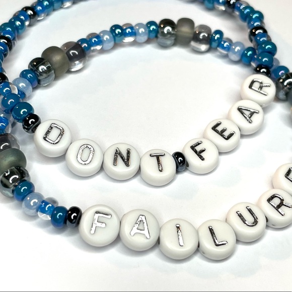 Don’t Fear Failure Disney Cars Sally Inspired Bracelet Quote Set of 2 Stretchy - Picture 3 of 3